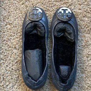 TORY BURCH MINNIE PEWTER shearling lined  7 NWT